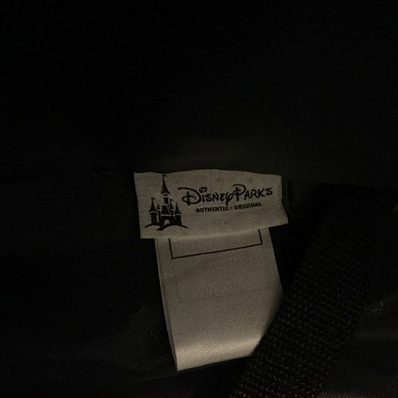 Disney Rolling Luggage - Mickey Mouse Design - Black and White - 28" - Picture 8 of 15